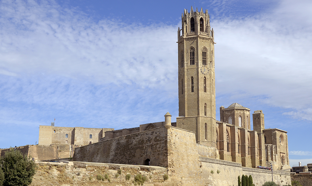 Monumental complex of the Old Cathedral and King's Castle - La Suda